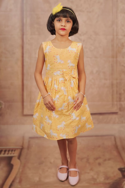 Pariari Girls Sleeveless Yellow Coloured Zebra Cotton Frock