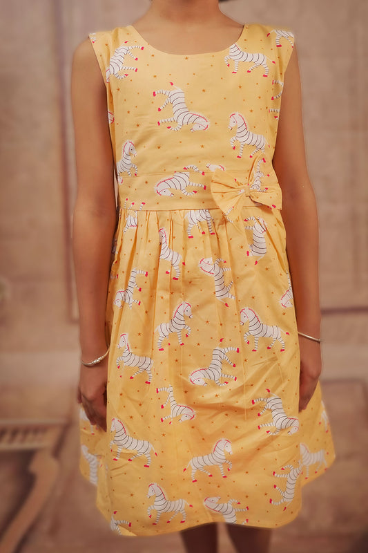 Pariari Girls Sleeveless Yellow Coloured Zebra Cotton Frock