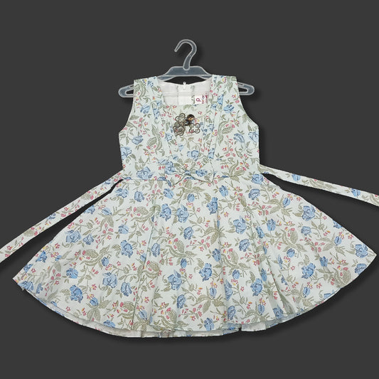 Pariari Girls Floral Sleeveless Dress