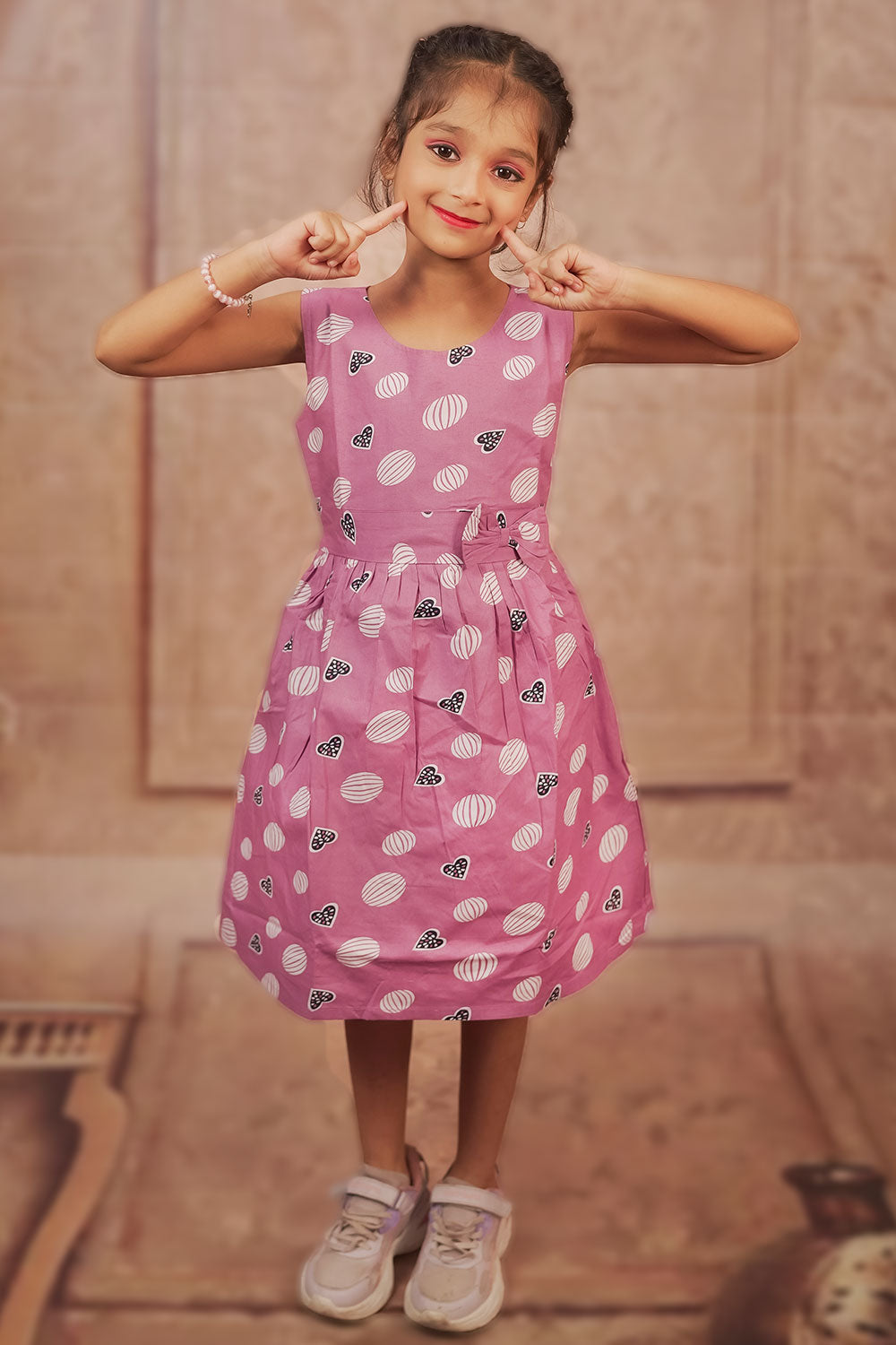 Pariari Girls Sleeveless Purple Candy Hearts Frock