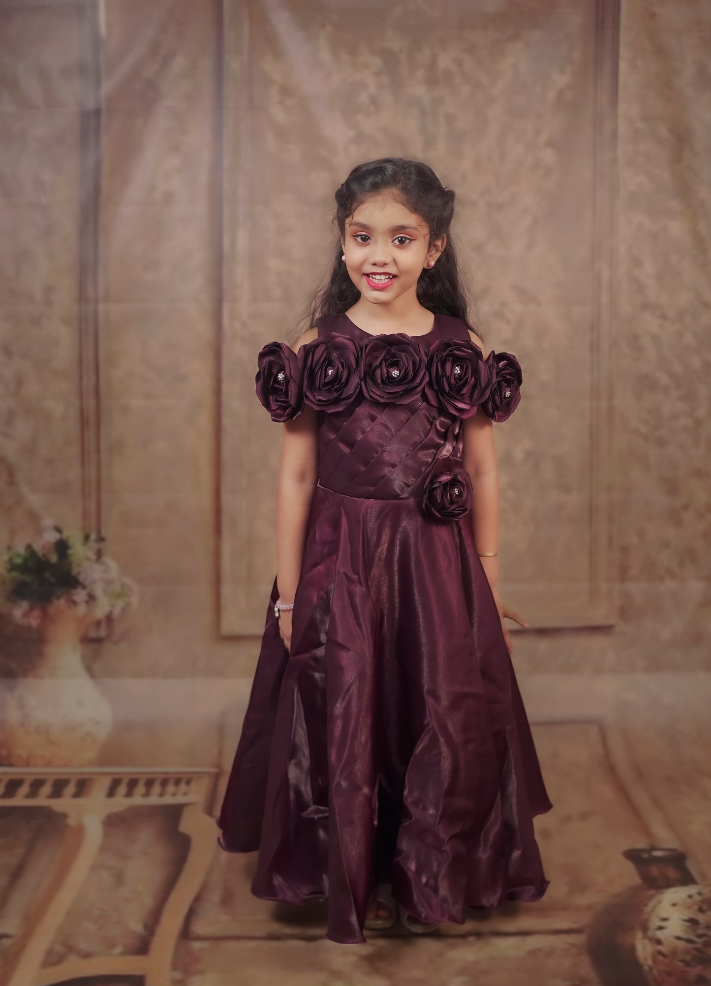 Pariari Girls Elegant Purple wine Applique Party Gown