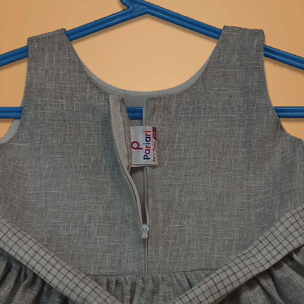 Pariari Girls Sleeveless khadi Ruffle Dress