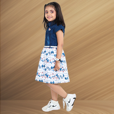 Pariari Girls Cotton Dress with Collar and Belt